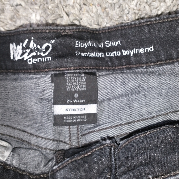 Size 0 Shorts Lot - Picture 3 of 10